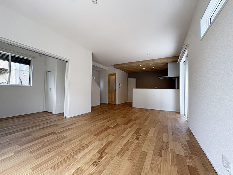 6953 (10)